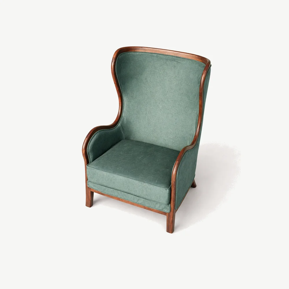 Wing chair