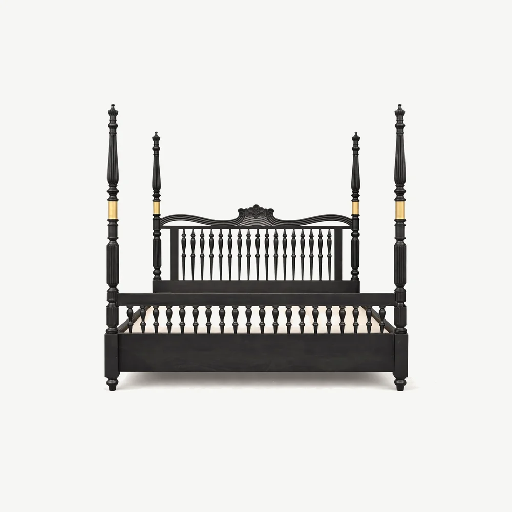 Four poster bed