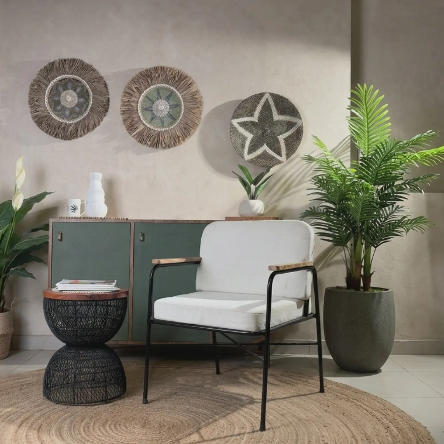 Metal arm chair